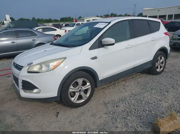 1FMCU0GX8GUB41207 2016 FORD ESCAPE - Image 2