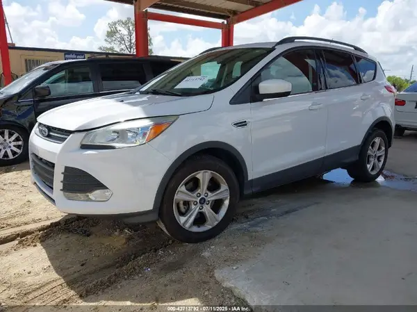 1FMCU0GX8GUB53230 2016 FORD ESCAPE - Image 2