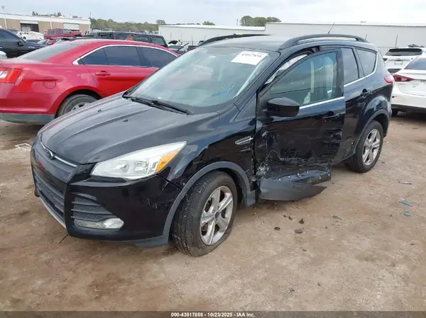 1FMCU0GX8GUB81383 2016 FORD ESCAPE - Image 2