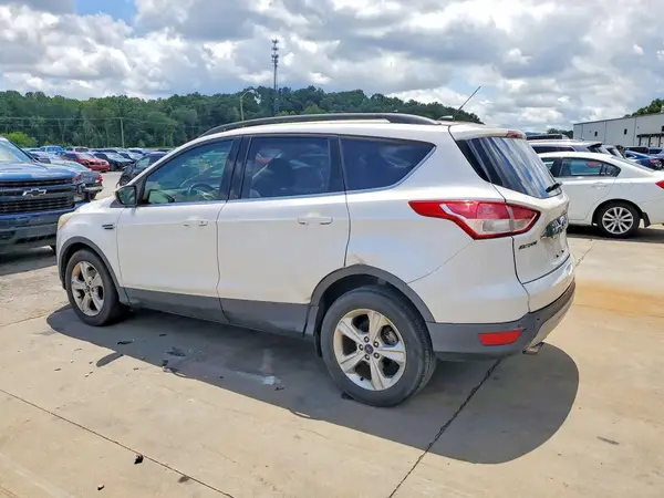 1FMCU0GX8GUB82145 2016 FORD ESCAPE - Image 2