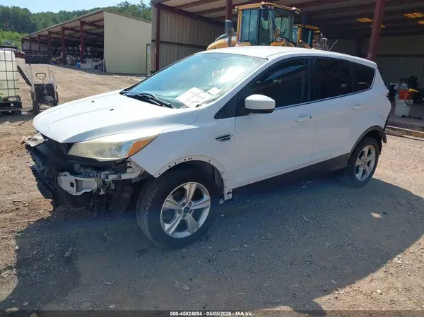 1FMCU0GX8GUC01695 2016 FORD ESCAPE - Image 2