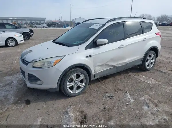 1FMCU0GX8GUC30713 2016 FORD ESCAPE - Image 2