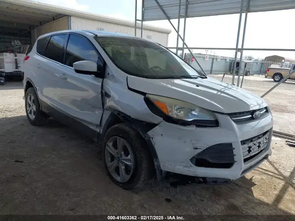1FMCU0GX8GUC42134 2016 FORD ESCAPE - Image 1