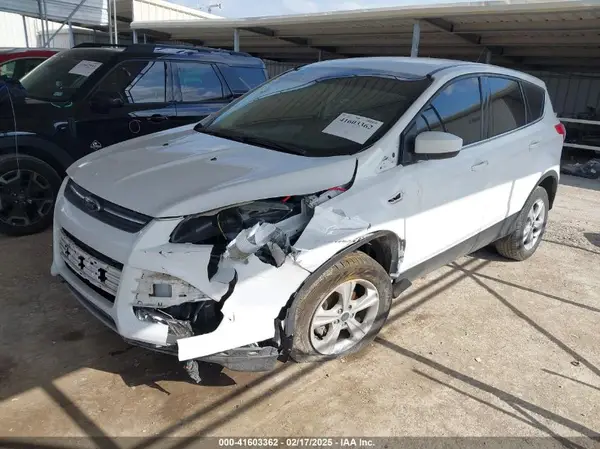 1FMCU0GX8GUC42134 2016 FORD ESCAPE - Image 2