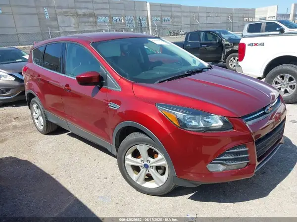 1FMCU0GX8GUC61671 2016 FORD ESCAPE - Image 1