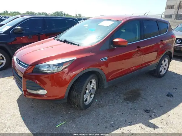 1FMCU0GX8GUC61671 2016 FORD ESCAPE - Image 2