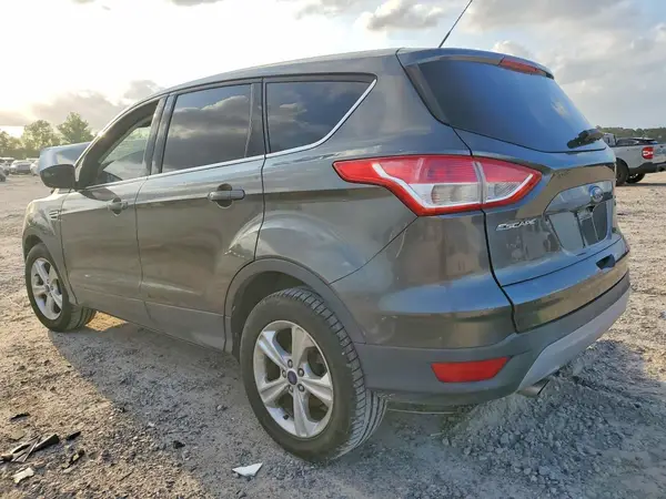 1FMCU0GX9GUA09864 2016 FORD ESCAPE - Image 2