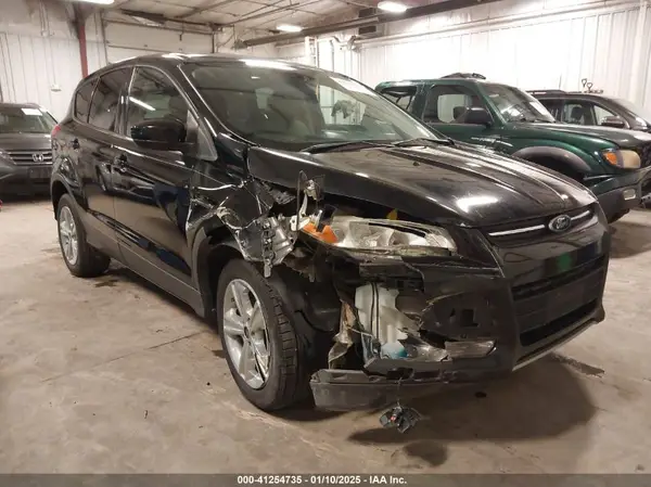 1FMCU0GX9GUA49362 2016 FORD ESCAPE - Image 1