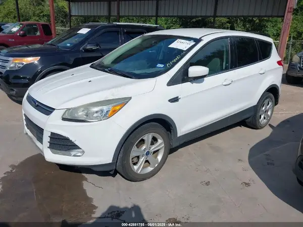 1FMCU0GX9GUB40650 2016 FORD ESCAPE - Image 2