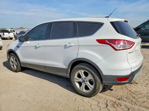 1FMCU0GX9GUB61627 2016 FORD ESCAPE - Image 2