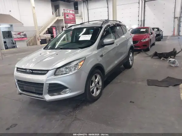 1FMCU0GX9GUB74538 2016 FORD ESCAPE - Image 2