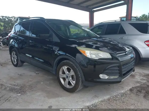 1FMCU0GXXGUA26351 2016 FORD ESCAPE - Image 1