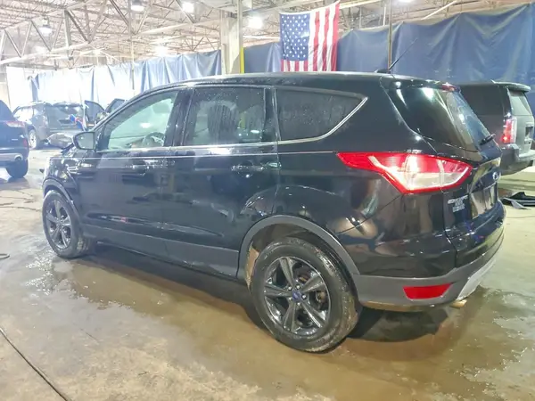 1FMCU0GXXGUA28102 2016 FORD ESCAPE - Image 2