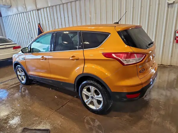 1FMCU0GXXGUA43876 2016 FORD ESCAPE - Image 2