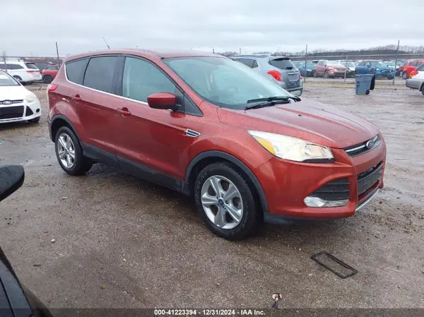 1FMCU0GXXGUA64940 2016 FORD ESCAPE - Image 1