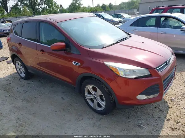 1FMCU0GXXGUA73914 2016 FORD ESCAPE - Image 1