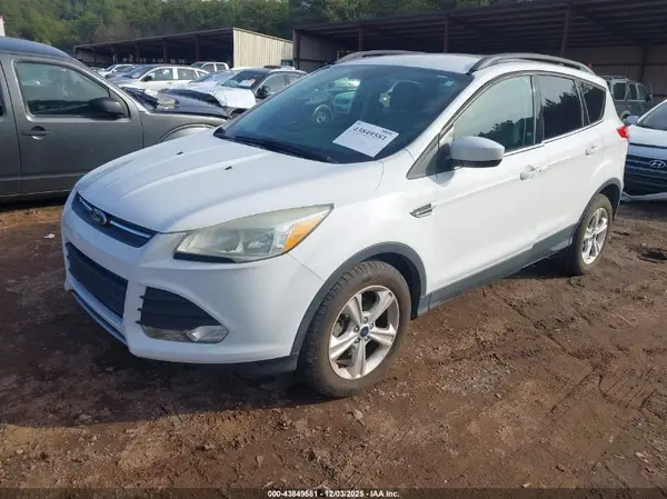1FMCU0GXXGUA80507 2016 FORD ESCAPE - Image 2