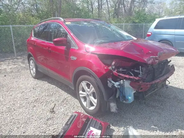 1FMCU0GXXGUB13165 2016 FORD ESCAPE - Image 1