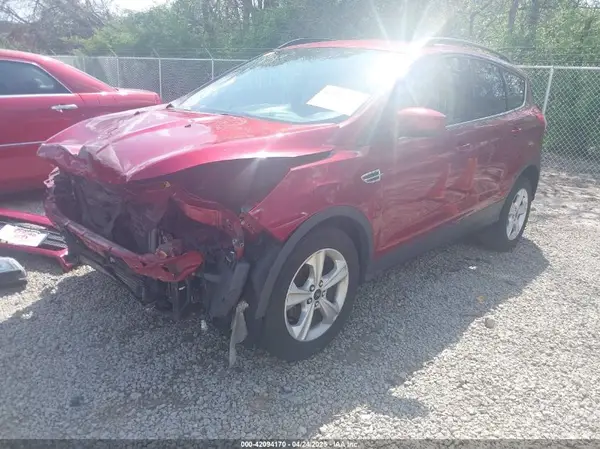 1FMCU0GXXGUB13165 2016 FORD ESCAPE - Image 2
