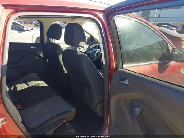 1FMCU0GXXGUB22271 2016 FORD ESCAPE - Image 8