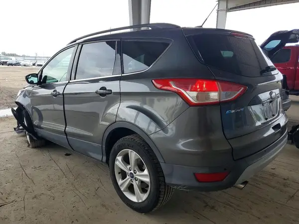 1FMCU0GXXGUB39121 2016 FORD ESCAPE - Image 2