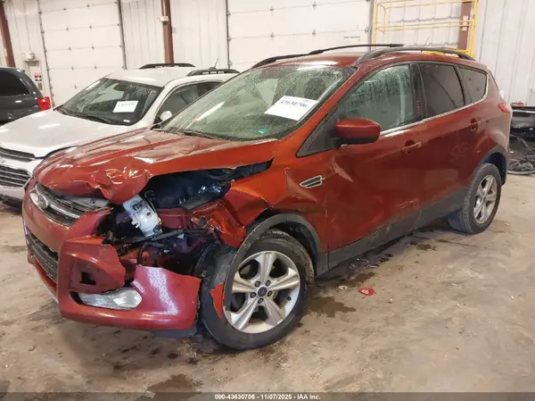 1FMCU0GXXGUB57733 2016 FORD ESCAPE - Image 2