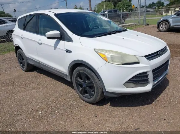 1FMCU0GXXGUB82194 2016 FORD ESCAPE - Image 1