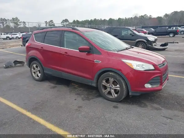 1FMCU0GXXGUC08969 2016 FORD ESCAPE - Image 1