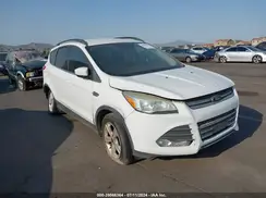 1FMCU0GXXGUC13444 2016 FORD ESCAPE