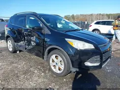 1FMCU0GXXGUC56147 2016 FORD ESCAPE