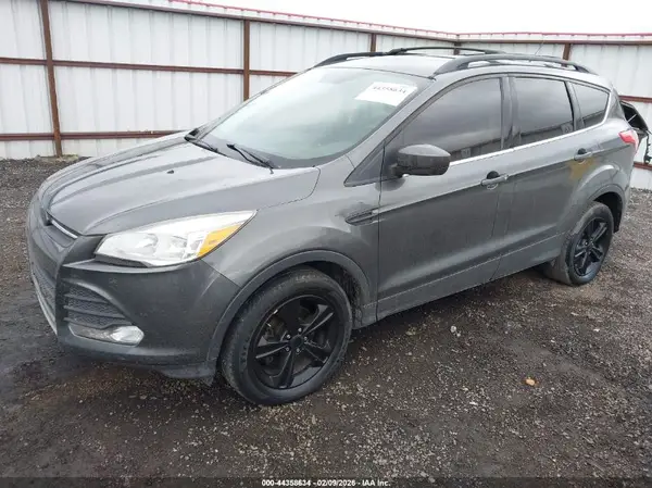 1FMCU0GXXGUC77256 2016 FORD ESCAPE - Image 2