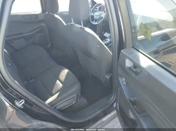 1FMCU0GZ6PUB32006 2023 FORD ESCAPE - Image 8