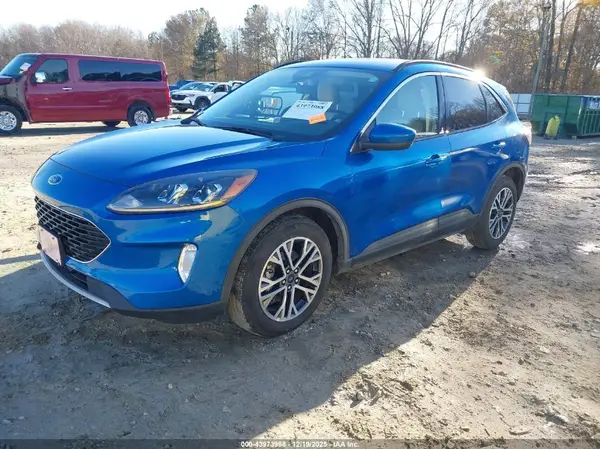 1FMCU0H60LUA37116 2020 FORD ESCAPE - Image 2