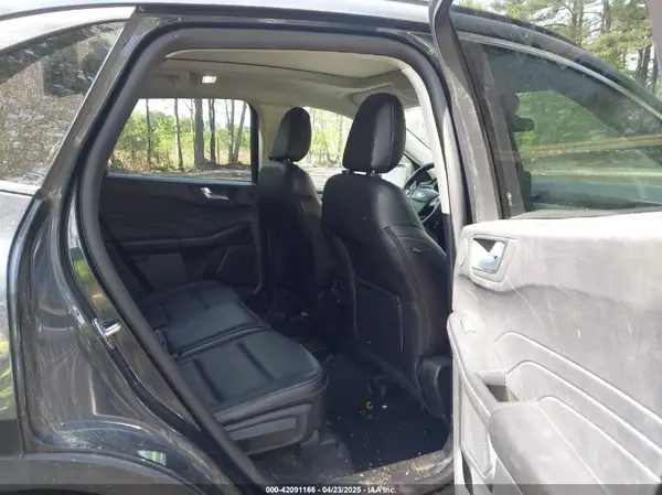 1FMCU0H60NUA07052 2022 FORD ESCAPE - Image 8