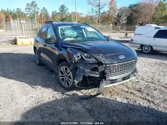 1FMCU0H60NUB77718 2022 FORD ESCAPE