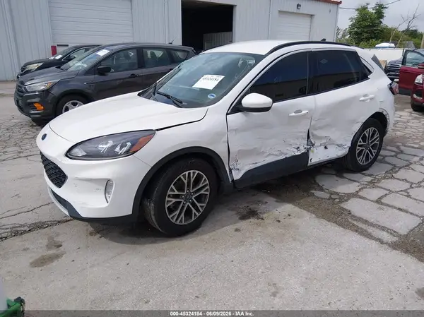 1FMCU0H61LUB45695 2020 FORD ESCAPE - Image 2