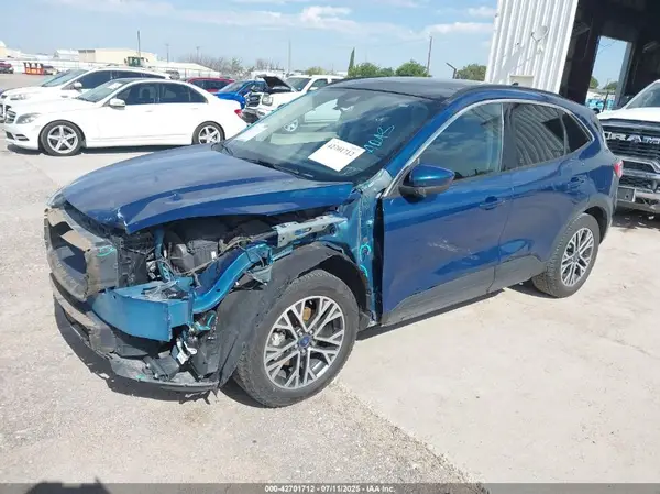 1FMCU0H62LUA32533 2020 FORD ESCAPE - Image 2
