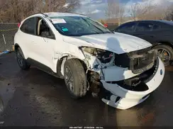 1FMCU0H62LUB93240 2020 FORD ESCAPE