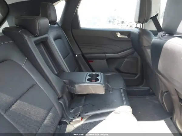 1FMCU0H62NUA13225 2022 FORD ESCAPE - Image 8