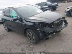 1FMCU0H62NUB17651 2022 FORD ESCAPE