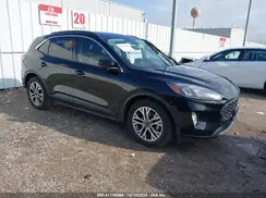 1FMCU0H62NUB92141 2022 FORD ESCAPE