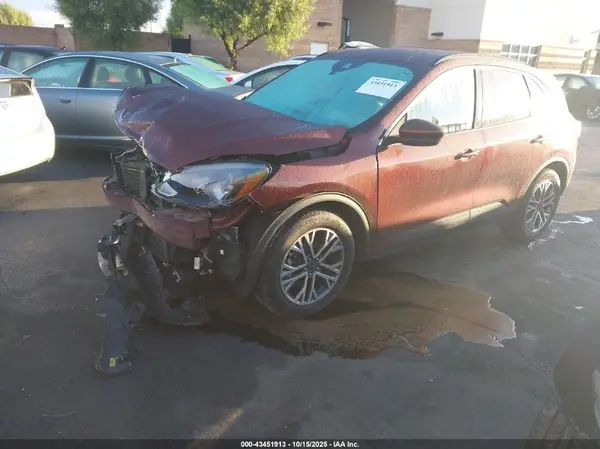 1FMCU0H63MUA56633 2021 FORD ESCAPE - Image 2