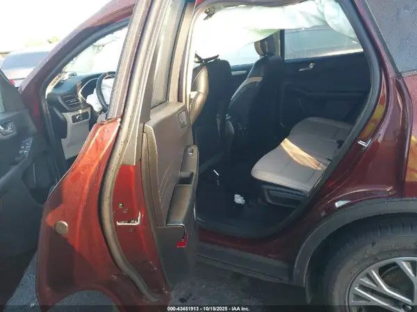 1FMCU0H63MUA56633 2021 FORD ESCAPE - Image 8