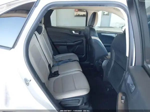 1FMCU0H63NUA81453 2022 FORD ESCAPE - Image 8