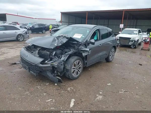 1FMCU0H63NUA83591 2022 FORD ESCAPE - Image 2