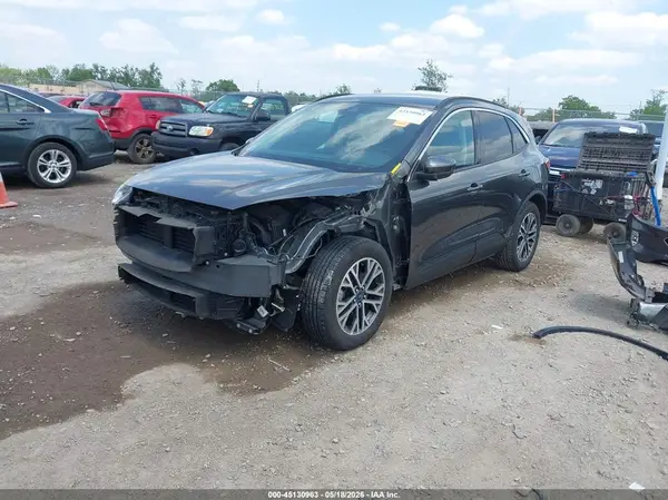 1FMCU0H64LUC03556 2020 FORD ESCAPE - Image 2