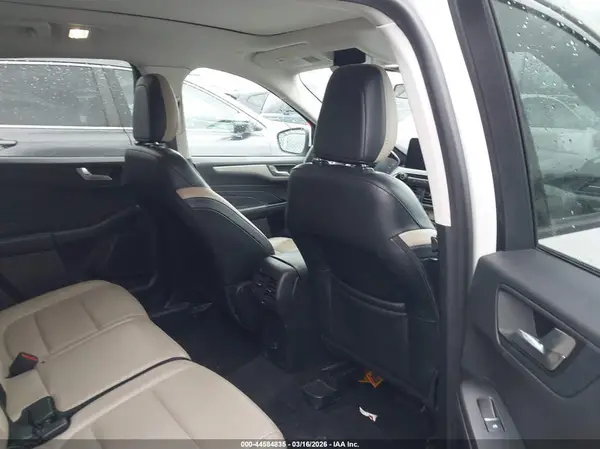 1FMCU0H64MUA63235 2021 FORD ESCAPE - Image 8