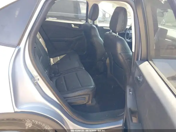 1FMCU0H64NUB03377 2022 FORD ESCAPE - Image 8