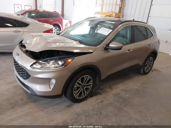 1FMCU0H65MUA11287 2021 FORD ESCAPE - Image 2