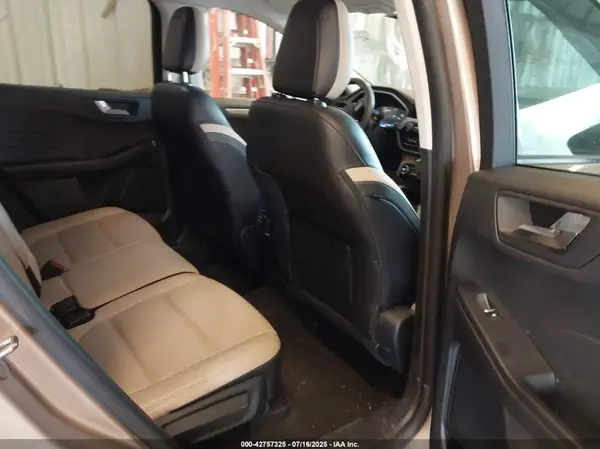 1FMCU0H65MUA11287 2021 FORD ESCAPE - Image 8